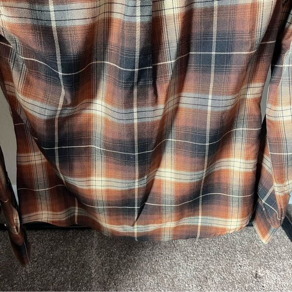 Dixxon Women's Small The Irish Goodbye Flan.nel Button-down NWT - Picture 9 of 9
